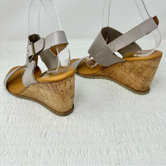 Korks Wedge Sandals- Size 10 - Picture 10 of 15